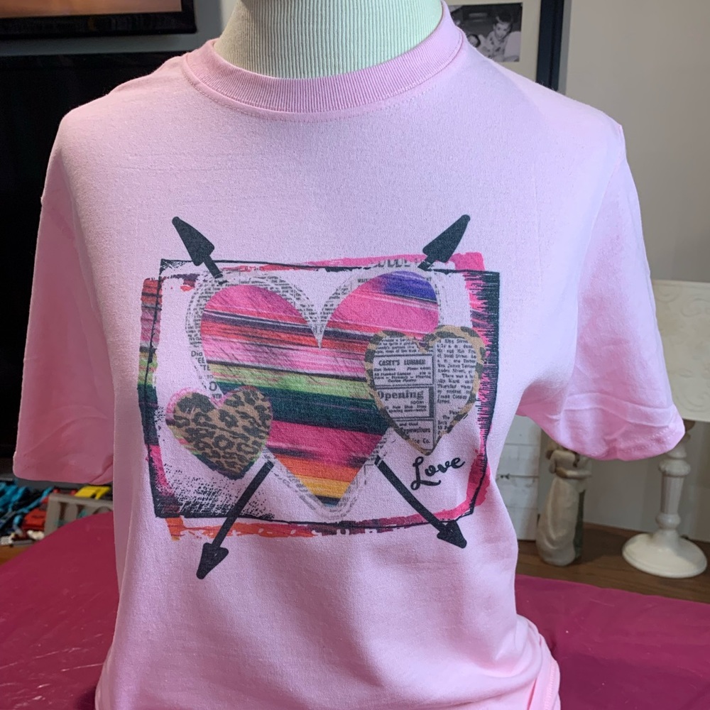 Graphic tee